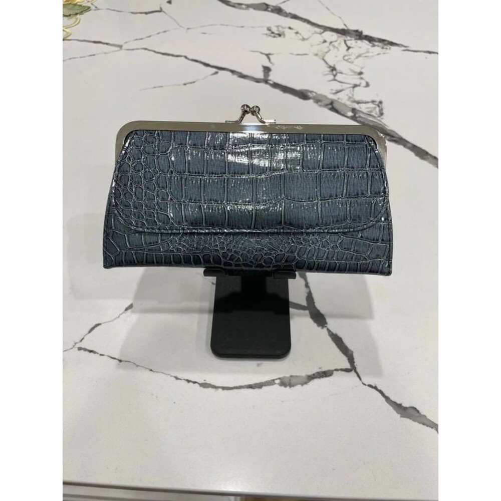 Kiss Lock Crocodile Print Blue wallet with outside Snap to pouch